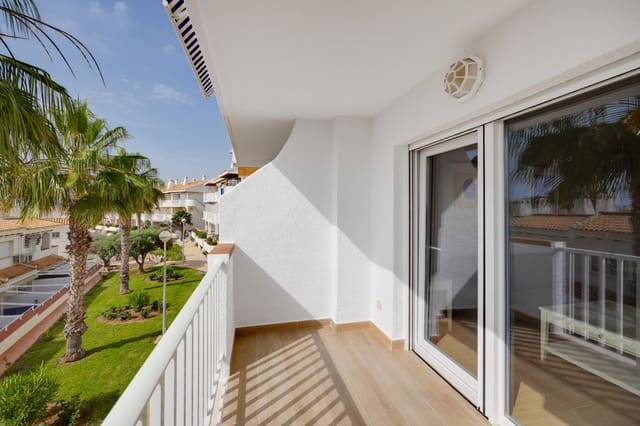 2 bedroom Apartment for sale in Dehesa de Campoamor, Orihuela with pool - € 285,000 (Ref: 9190362)