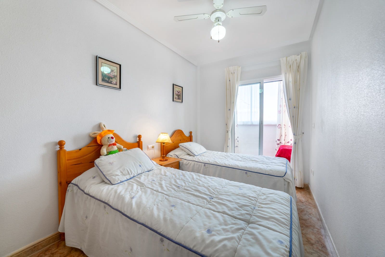 2 soveværelse Byhus til salg i Punta Prima med swimmingpool garage - € 185.000 (Ref: 9191522)