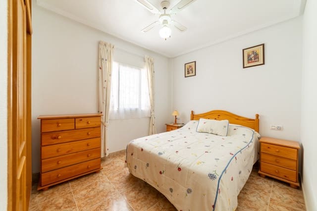 2 soveværelse Byhus til salg i Punta Prima, Torrevieja med swimmingpool garage - € 185.000 (Ref: 9191522)