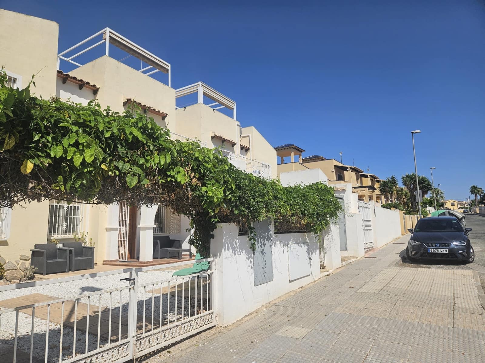 2 soveværelse Lejlighed til salg i Villamartin med swimmingpool garage - € 149.995 (Ref: 9191577)