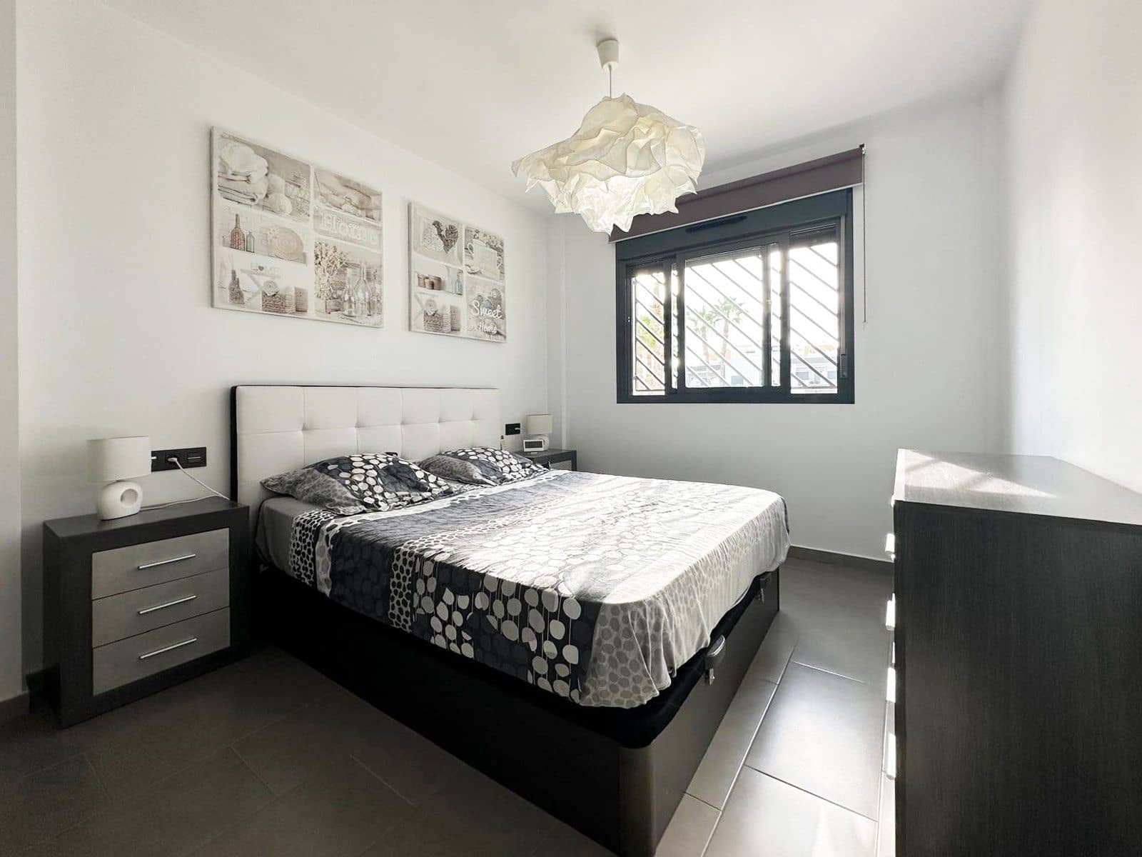 2 bedroom Apartment for sale in Playa Flamenca with pool garage - € 299,500 (Ref: 9237694)