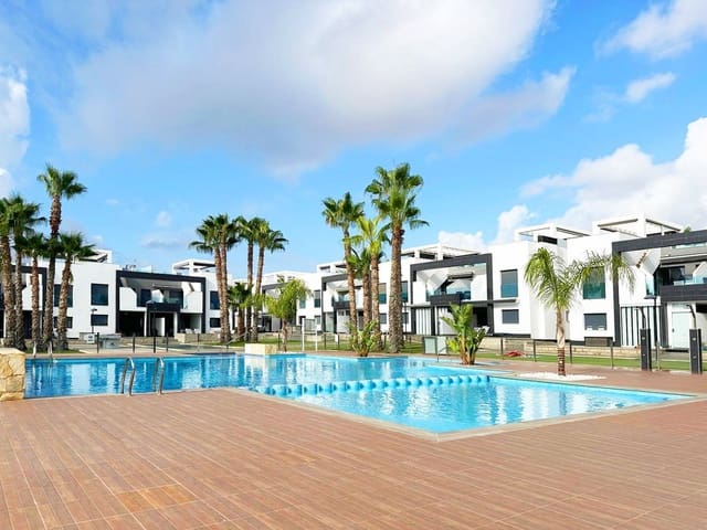 2 soverom Leilighet til salgs i Playa Flamenca, Orihuela med svømmebasseng garasje - € 299 500 (Ref: 9237694)