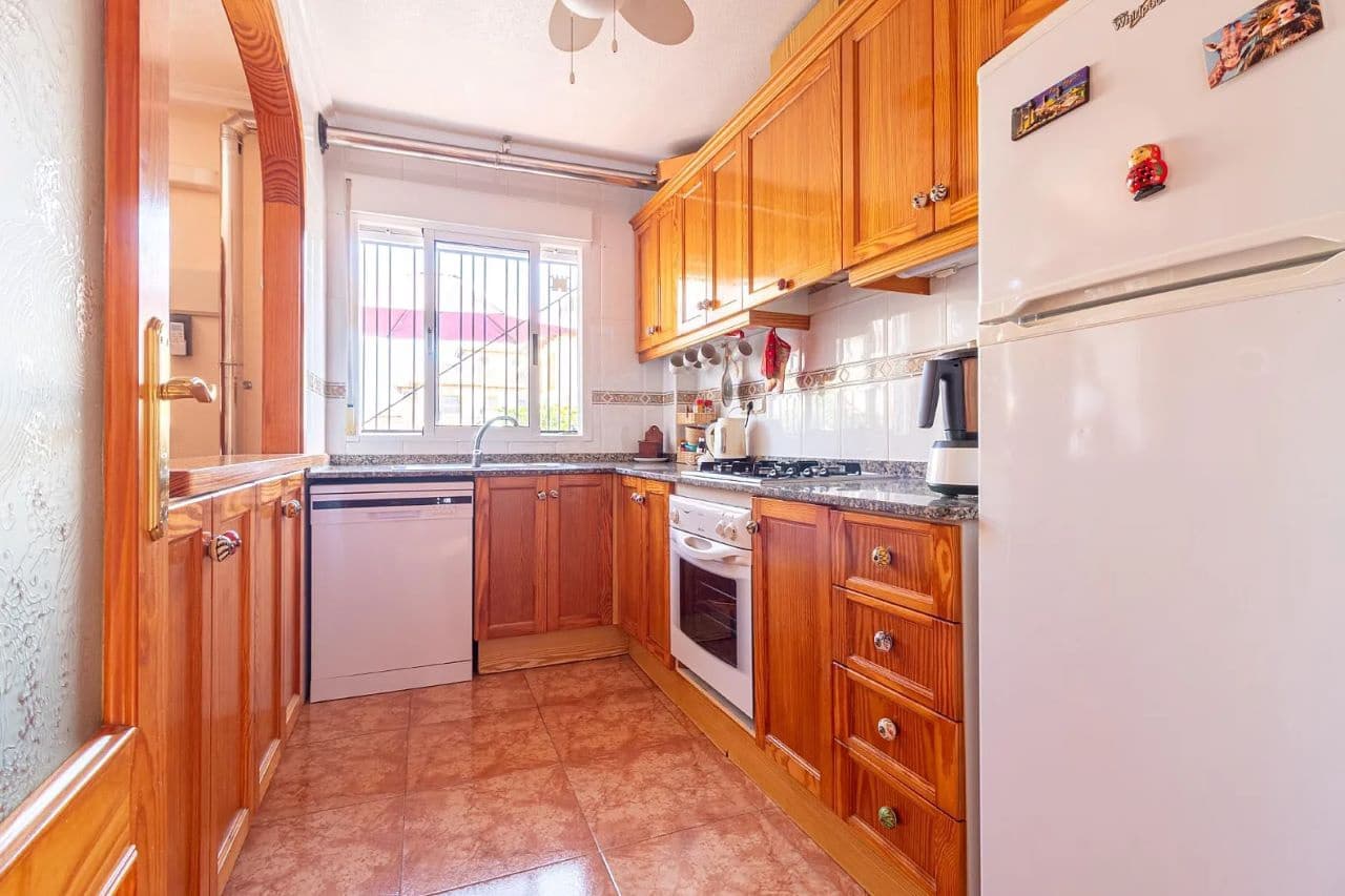 3 sovrum Hus till salu i Cabo Roig med pool garage - 229 000 € (Ref: 9266698)