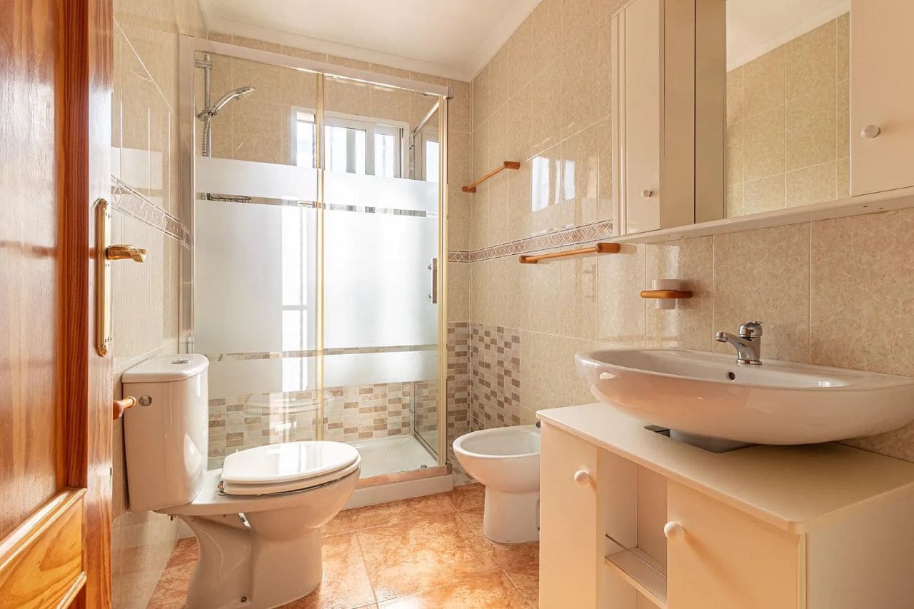 3 sovrum Hus till salu i Cabo Roig med pool garage - 229 000 € (Ref: 9266698)