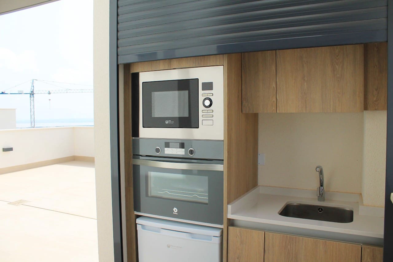 3 quarto Moradia para venda em San Miguel de Salinas com piscina garagem - 630 000 € (Ref: 9267561)