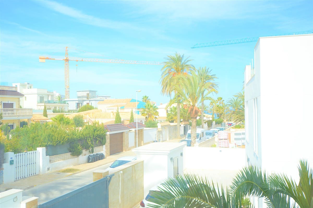 4 bedroom Villa for sale in La Zenia with pool garage - € 1,350,000 (Ref: 9270526)