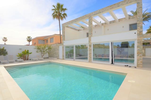 4 bedroom Villa for sale in La Zenia, Orihuela with pool garage - € 1,350,000 (Ref: 9270526)
