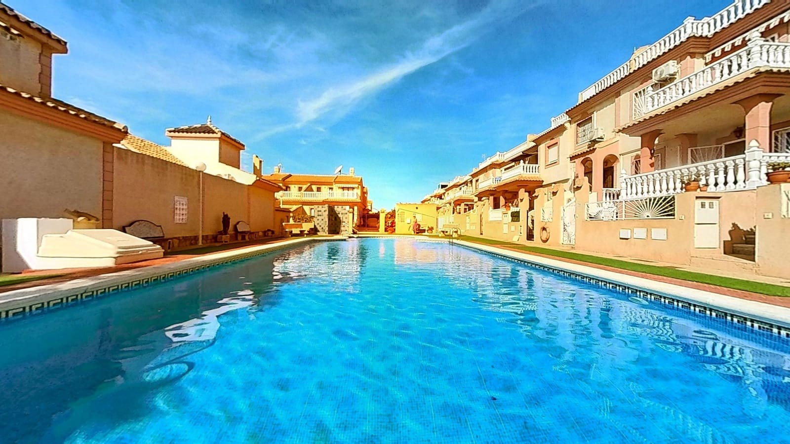 2 bedroom Apartment for sale in Playa Flamenca with pool garage - € 189,000 (Ref: 9293809)