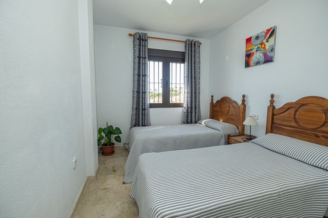 3 soverom Leilighet til salgs i Las Ramblas Golf med svømmebasseng garasje - € 219 995 (Ref: 9306735)