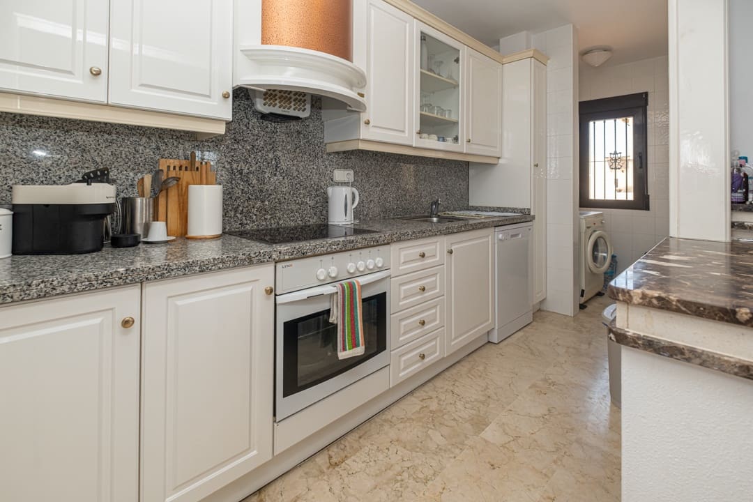 Apartamento de 3 habitaciones en Las Ramblas Golf en venta con piscina garaje - 219.995 € (Ref: 9306735)