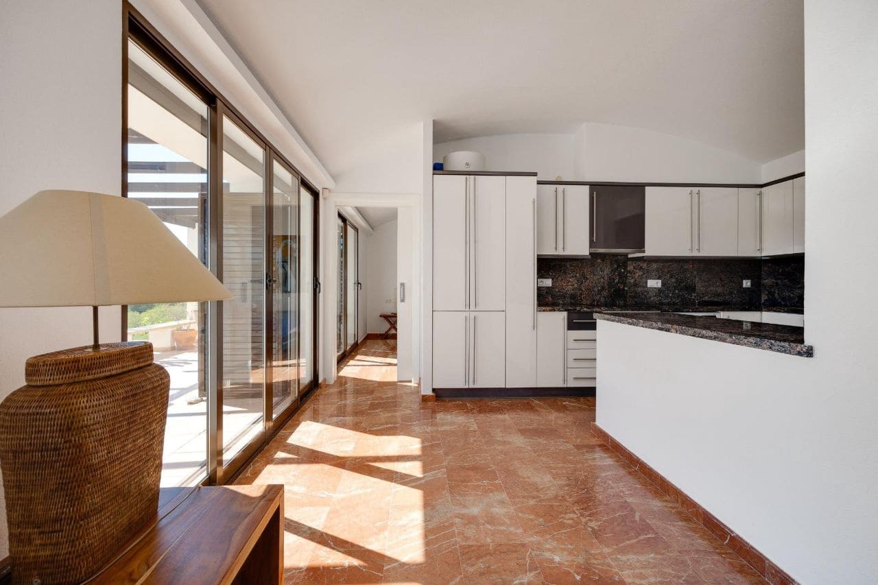 2 slaapkamer Appartement te koop in Las Ramblas Golf met zwembad garage - € 325.000 (Ref: 9307009)