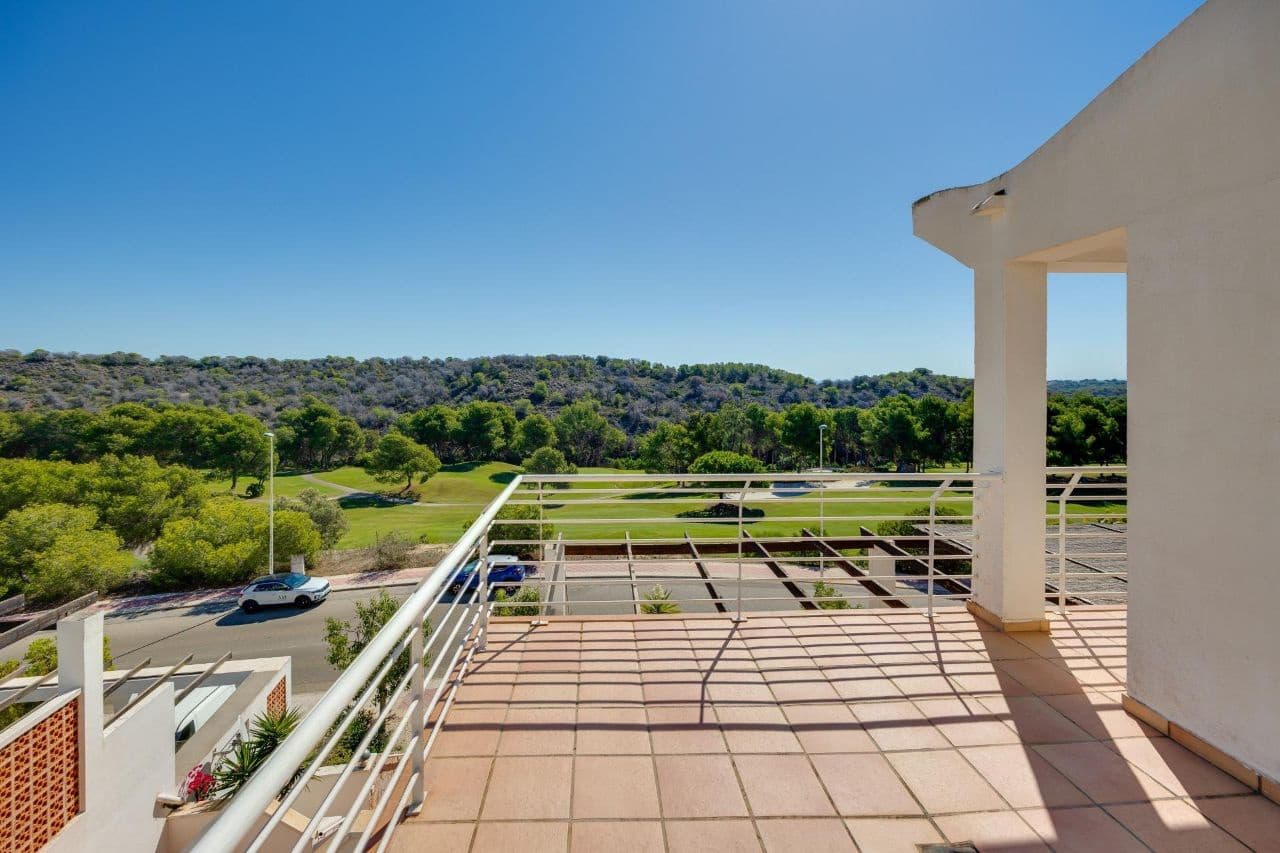 2 slaapkamer Appartement te koop in Las Ramblas Golf met zwembad garage - € 325.000 (Ref: 9307009)