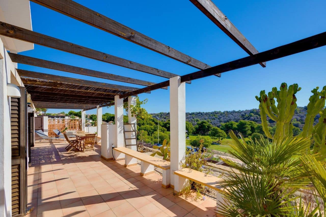 2 Zimmer Apartment zu verkaufen in Las Ramblas Golf mit Pool Garage - 310.000 € (Ref: 9307009)