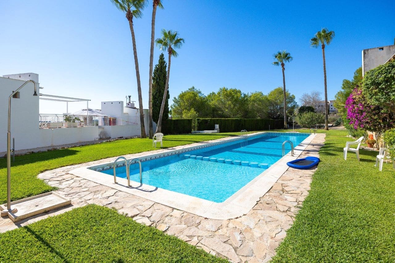 2 Zimmer Apartment zu verkaufen in Las Ramblas Golf mit Pool Garage - 310.000 € (Ref: 9307009)