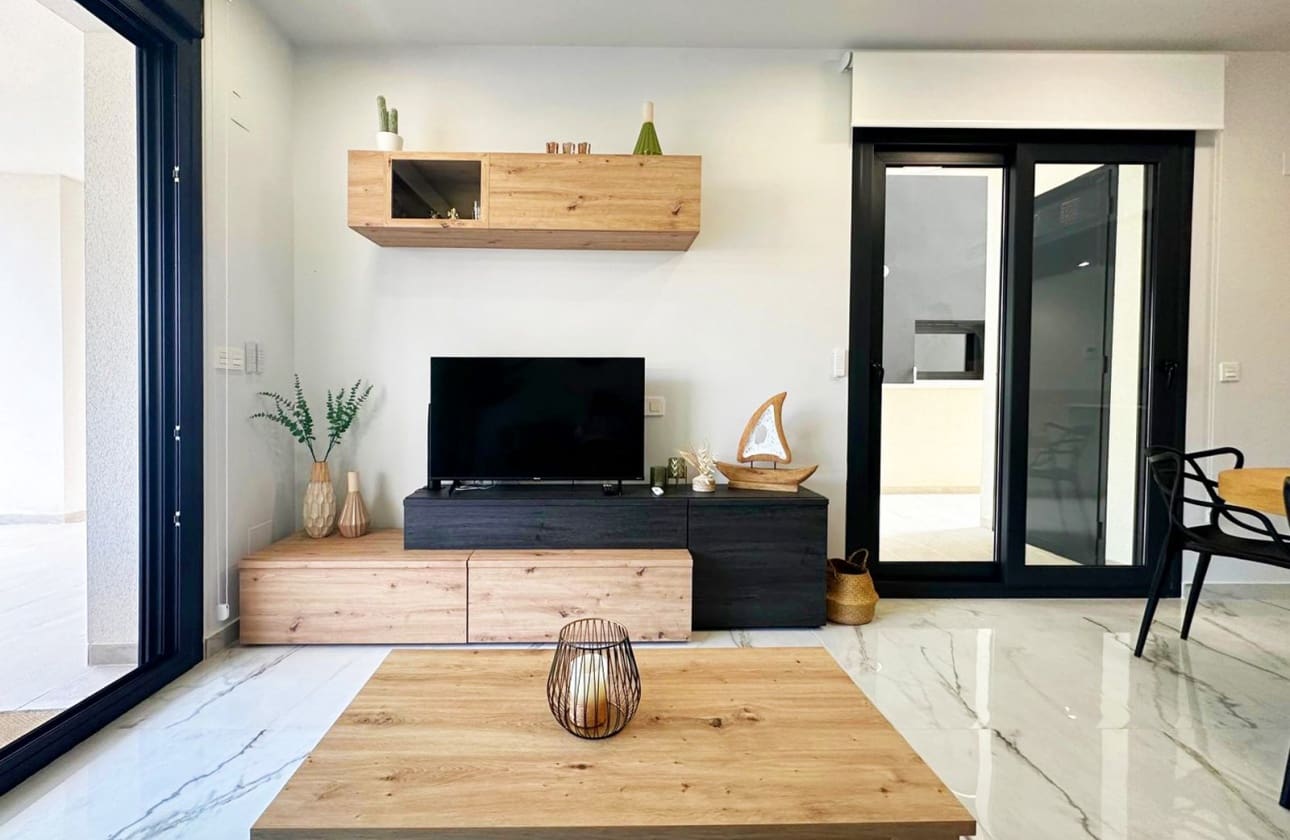 Apartamento de 2 habitaciones en Los Altos en venta con piscina garaje - 279.000 € (Ref: 9309002)