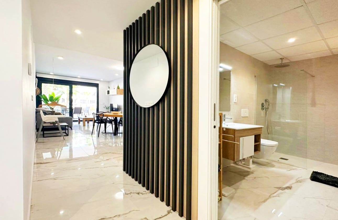 Apartamento de 2 habitaciones en Los Altos en venta con piscina garaje - 279.000 € (Ref: 9309002)