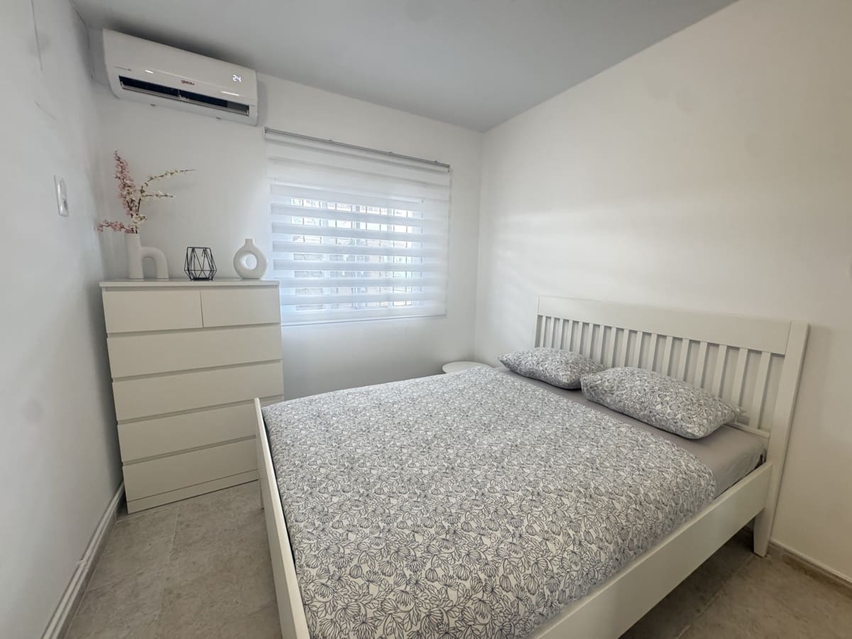 4 sypialnia Willa na sprzedaż w Orihuela Costa z basenem garażem - 379 000 € (Ref: 9313996)