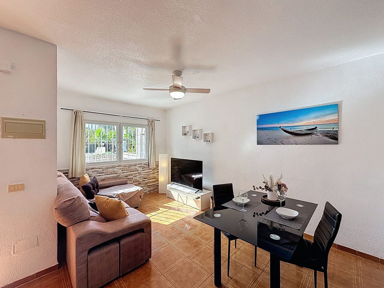 2 bedroom Townhouse for sale in Orihuela Costa with pool garage - € 164,995 (Ref: 9314446)