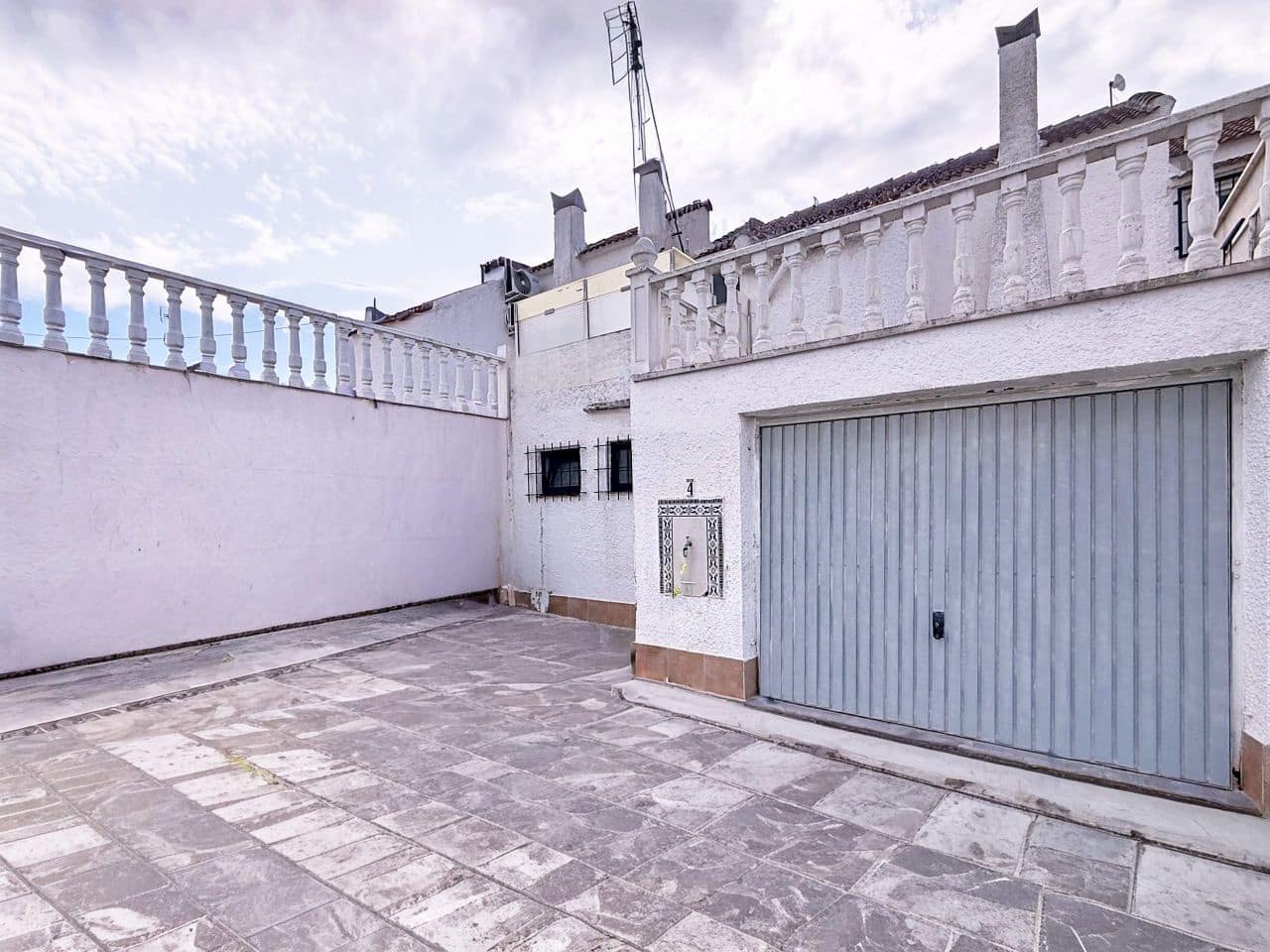 2 bedroom Townhouse for sale in Orihuela Costa with pool garage - € 164,995 (Ref: 9314446)