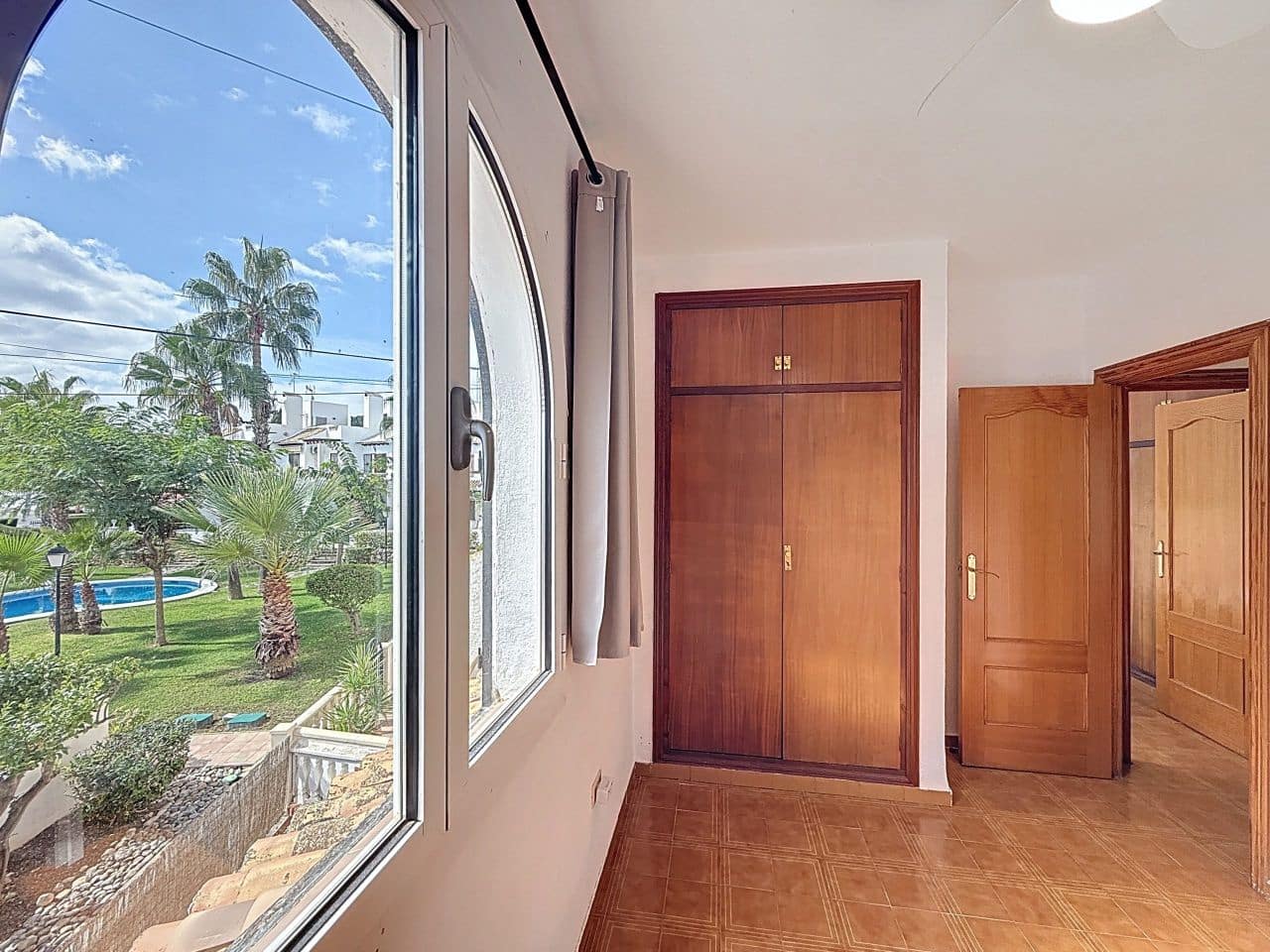 2 bedroom Townhouse for sale in Orihuela Costa with pool garage - € 164,995 (Ref: 9314446)