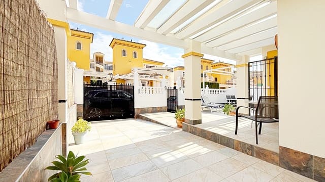 3 sovrum Hus till salu i Los Balcones - Los Altos, Torrevieja med pool garage - 310 000 € (Ref: 9318185)