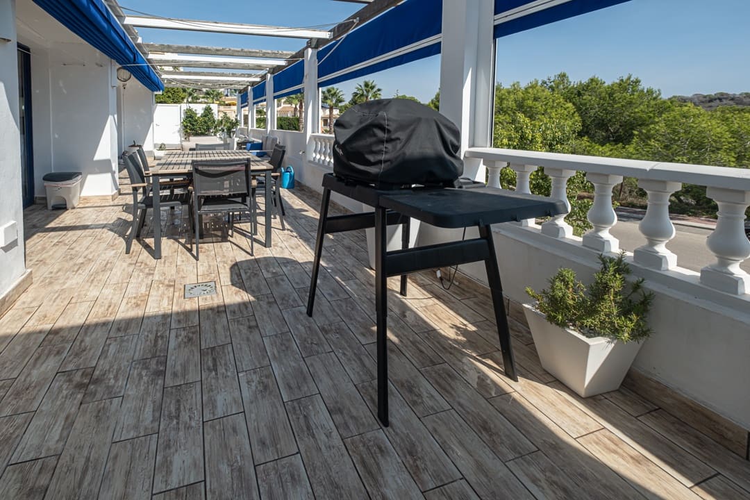 Apartamento de 3 habitaciones en Las Ramblas Golf en venta con piscina garaje - 270.000 € (Ref: 9378001)