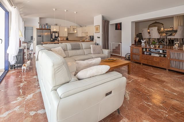 3 sypialnia Apartament na sprzedaż w Las Ramblas Golf, Orihuela z basenem garażem - 270 000 € (Ref: 9378001)