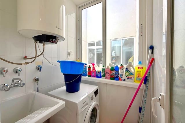 3 makuuhuone Huoneisto myytävänä paikassa Playa Flamenca, Orihuela mukana uima-altaan - 245 000 € (Ref: 9378246)