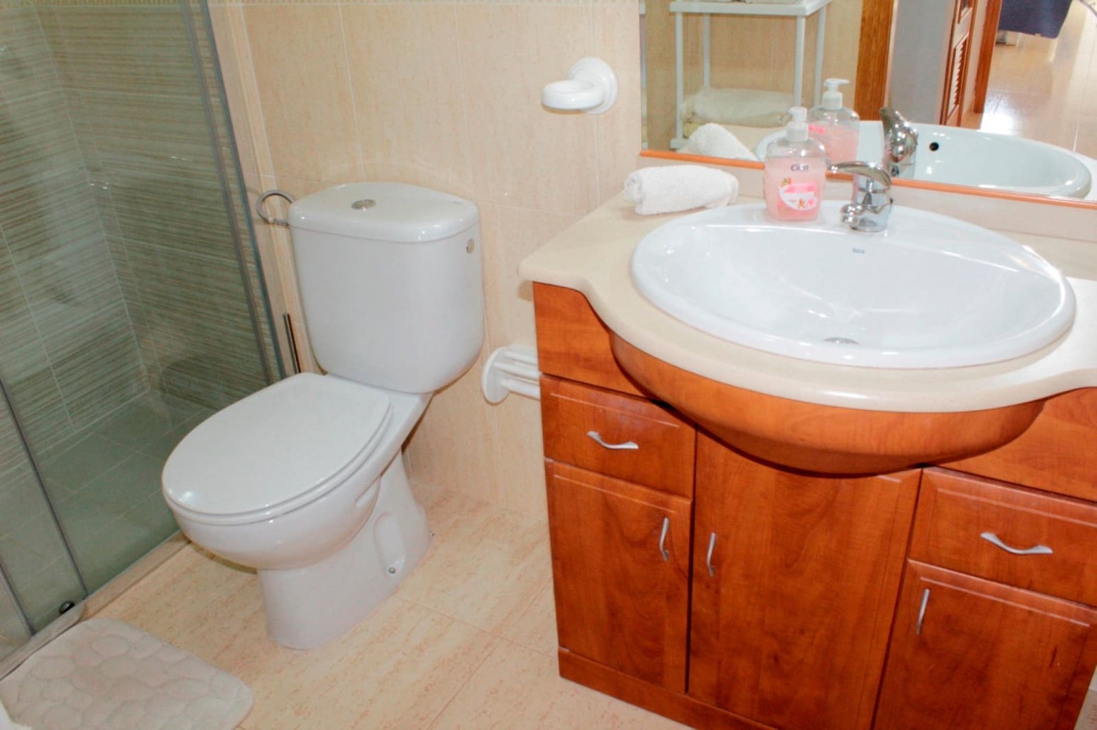 Apartamento de 2 habitaciones en Playa Flamenca en venta con piscina garaje - 227.000 € (Ref: 9379903)