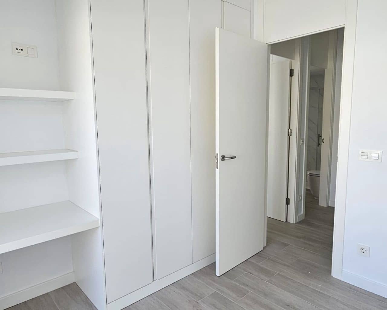 5 sypialnia Willa na sprzedaż w Los Dolses z basenem garażem - 299 900 € (Ref: 9386232)