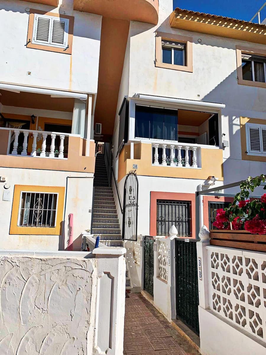 2 bedroom Apartment for sale in Playa Flamenca - € 164,000 (Ref: 9388410)