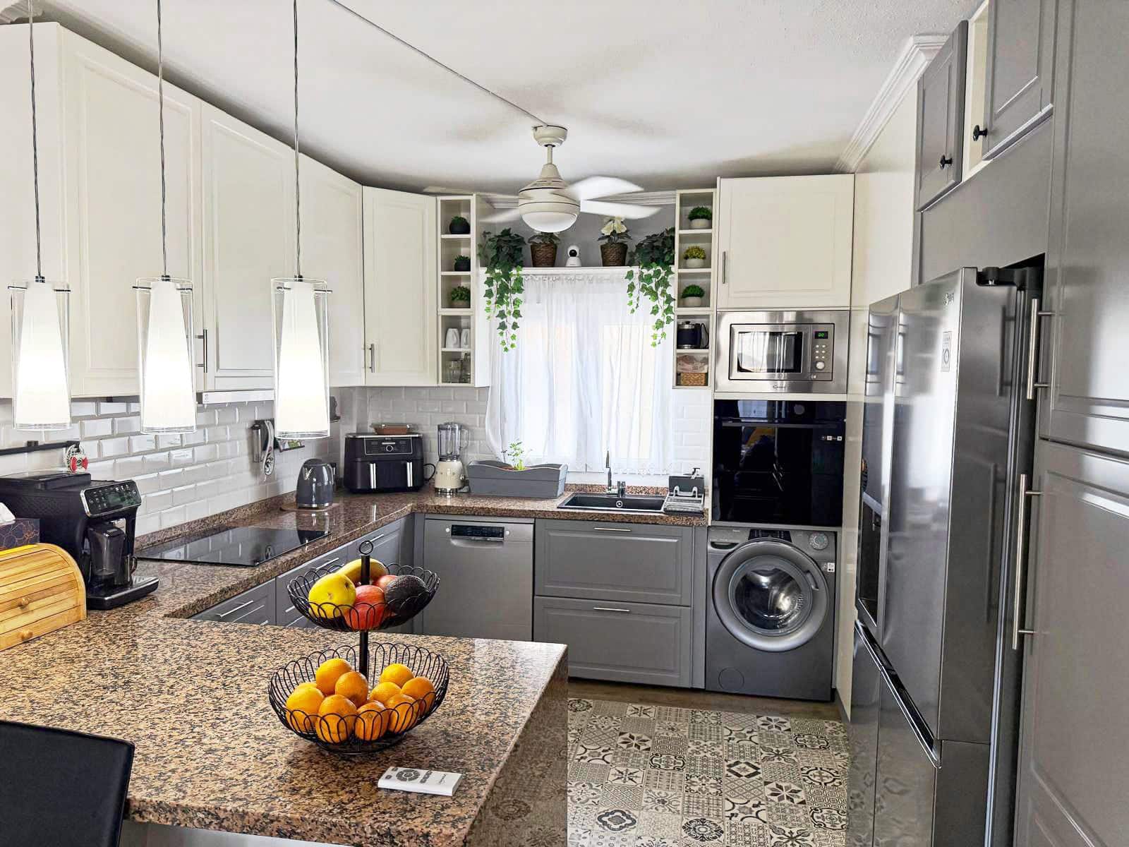 2 bedroom Apartment for sale in Playa Flamenca - € 164,000 (Ref: 9388410)