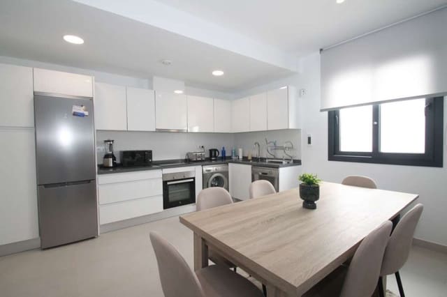 3 soveværelse Villa til salg i Pinar de Campoverde, Pilar de la Horadada med swimmingpool garage - € 319.000 (Ref: 9388633)