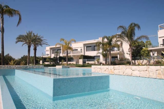 3 soveværelse Villa til salg i Pinar de Campoverde, Pilar de la Horadada med swimmingpool garage - € 319.000 (Ref: 9388633)