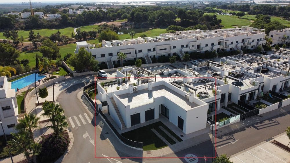 3 soveværelse Villa til salg i Pilar de la Horadada med swimmingpool garage - € 319.000 (Ref: 9388633)