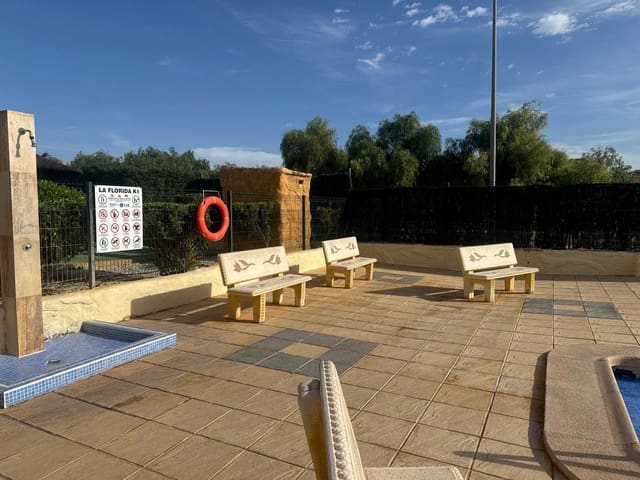 2 soverom Penthouse til salgs i La Florida, Orihuela med svømmebasseng - € 139 500 (Ref: 9395256)