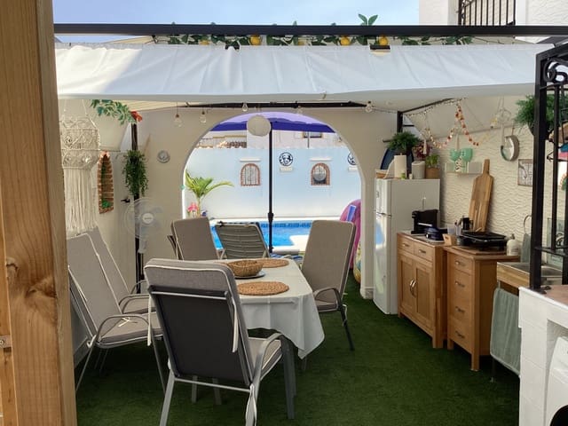 3 bedroom Townhouse for sale in Los Balcones - Los Altos, Torrevieja with pool - € 265,000 (Ref: 9399889)