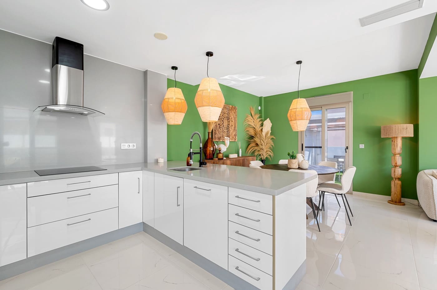 3 sypialnia Willa na sprzedaż w Villamartin z basenem garażem - 475 000 € (Ref: 9409794)