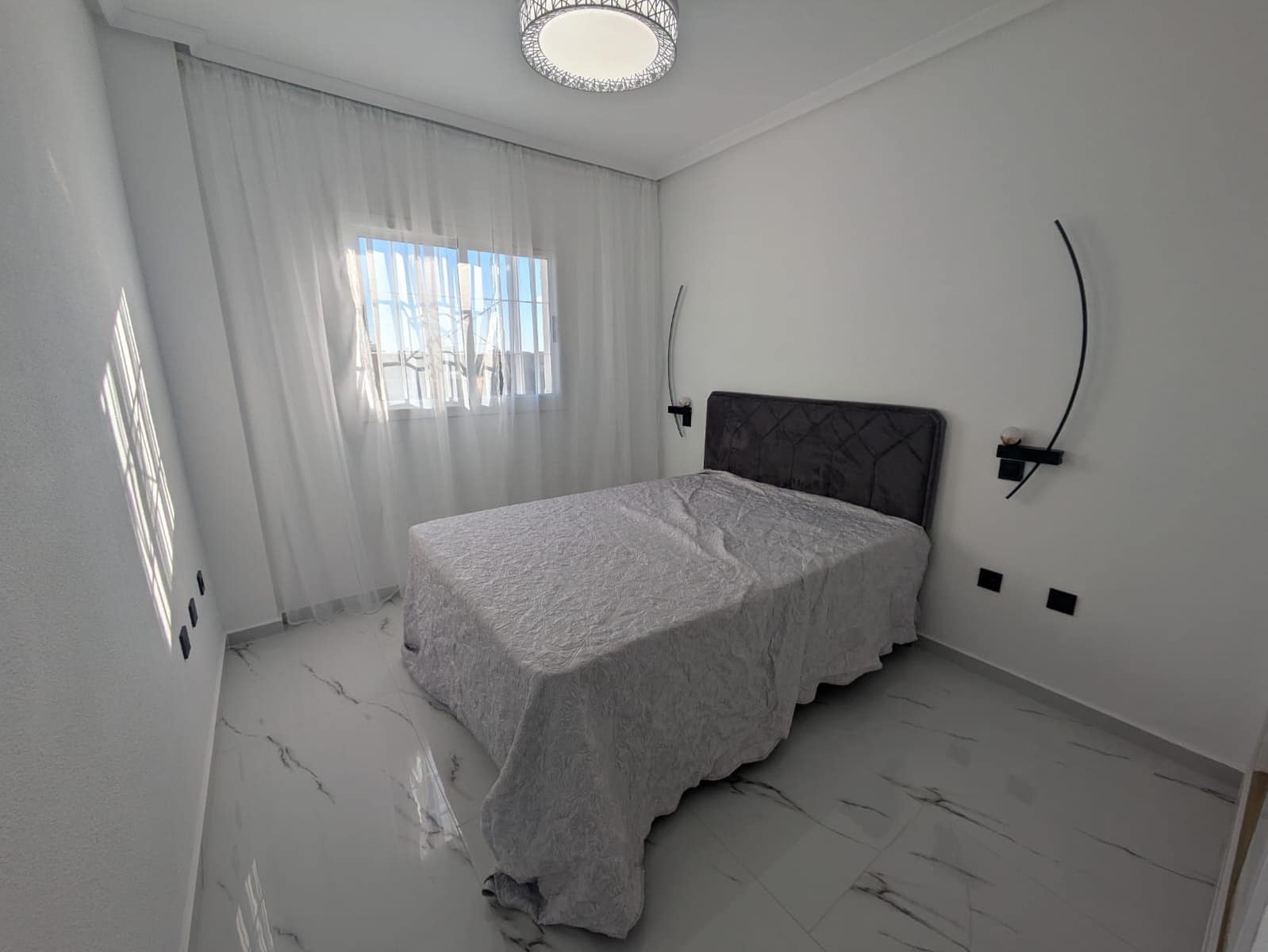 1 makuuhuone Huoneisto myytävänä paikassa Orihuela Costa mukana uima-altaan - 170 000 € (Ref: 9409858)