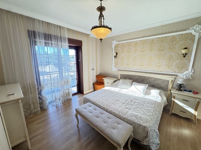 4 sypialnia Willa na sprzedaż w Cabo Roig, Orihuela z basenem garażem - 1 700 000 € (Ref: 9426171)