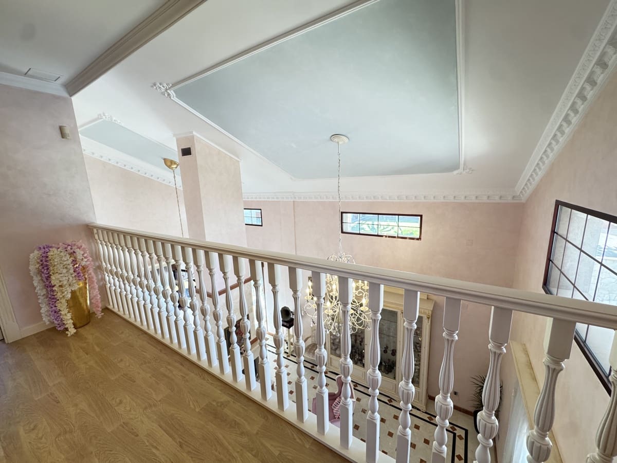 4 sypialnia Willa na sprzedaż w Cabo Roig z basenem garażem - 1 700 000 € (Ref: 9426171)