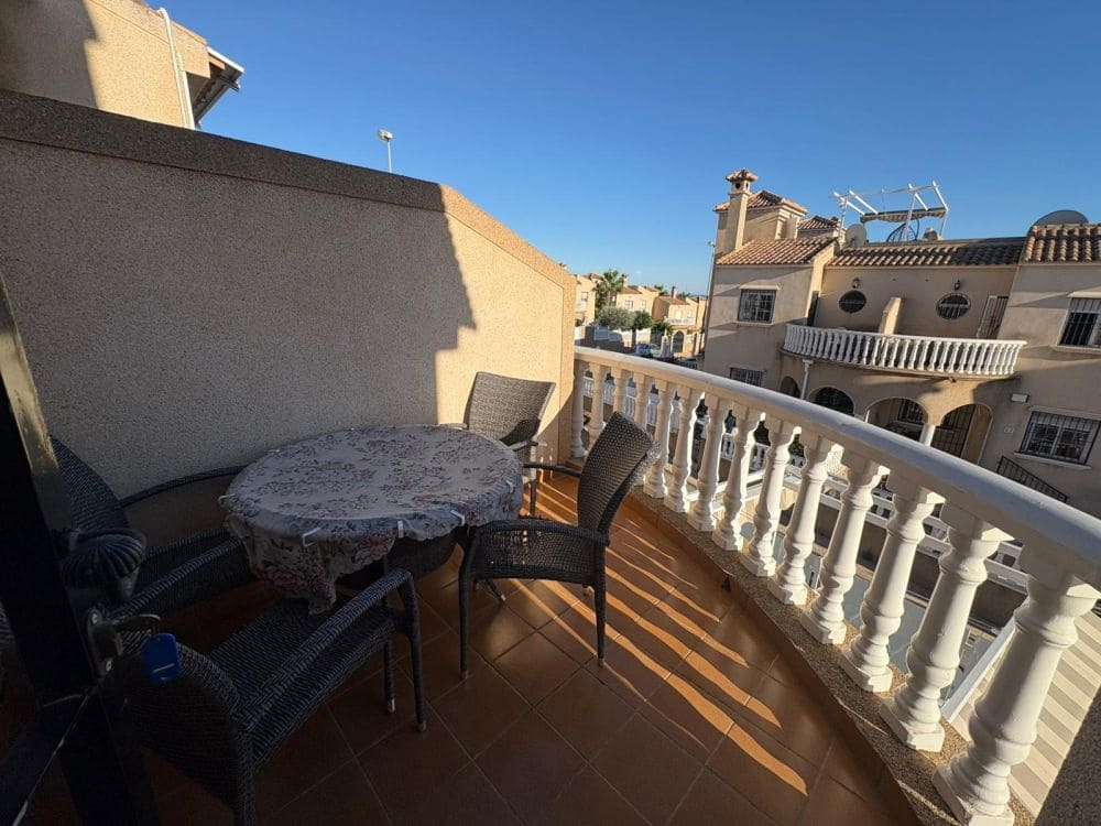 3 quarto Moradia para venda em Orihuela Costa com piscina - 249 995 € (Ref: 9428700)