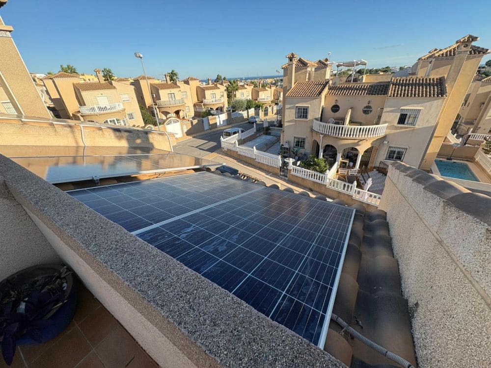 3 quarto Moradia para venda em Orihuela Costa com piscina - 249 995 € (Ref: 9428700)