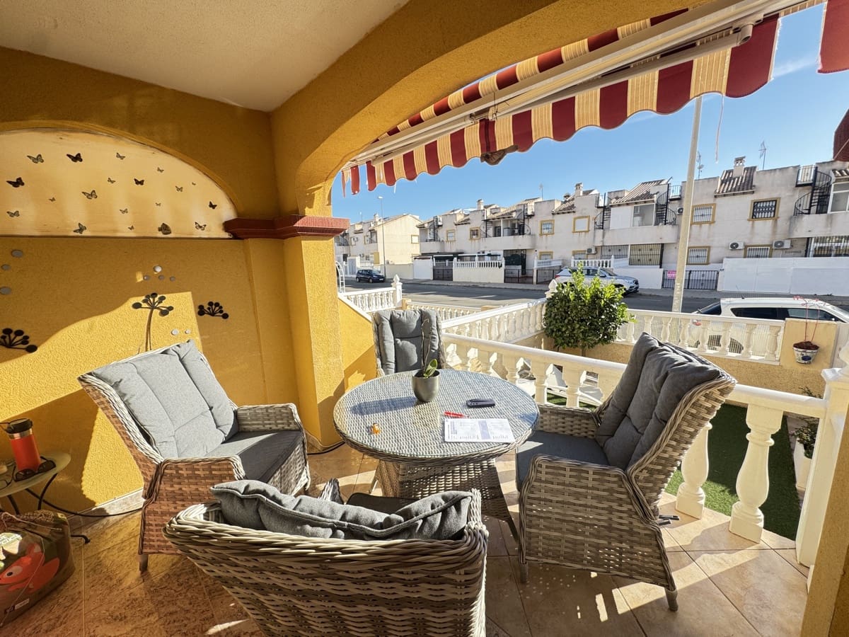 2 bedroom Townhouse for sale in Cabo Roig with pool garage - € 229,000 (Ref: 9447000)