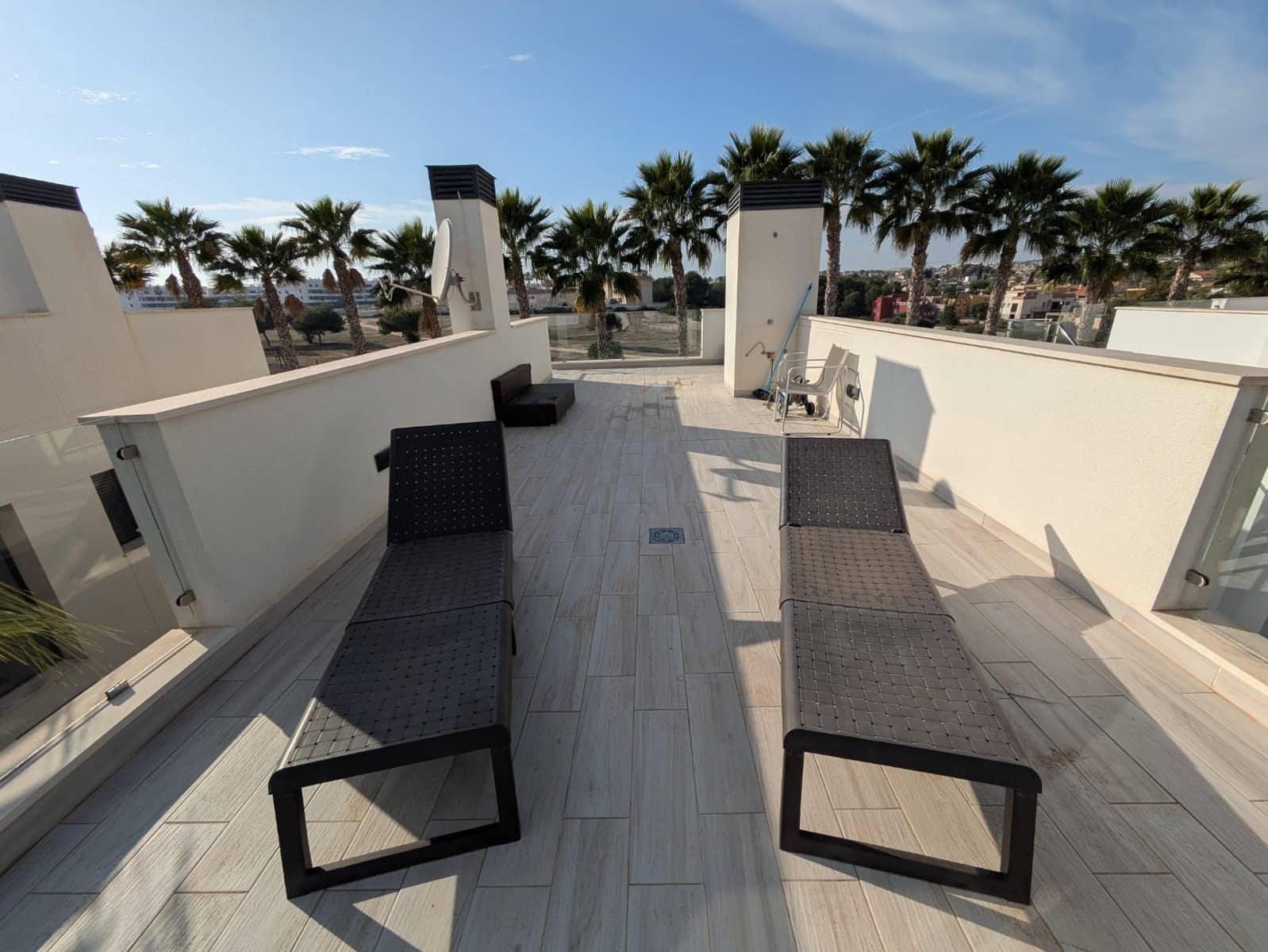 3 slaapkamer Villa te koop in Orihuela Costa met zwembad garage - € 450.000 (Ref: 9449682)