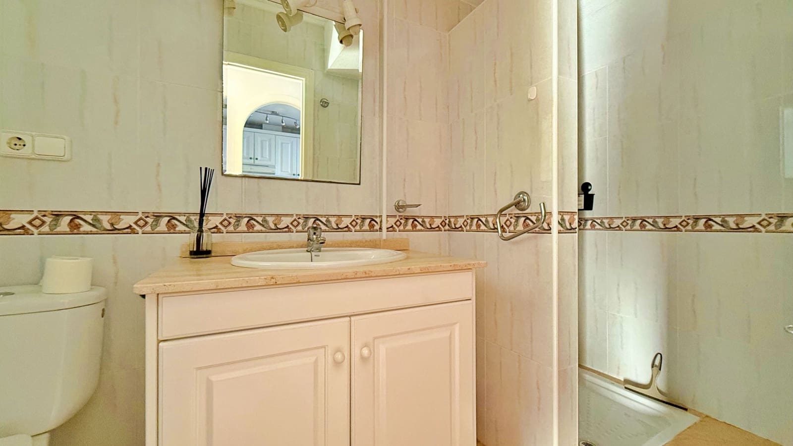 2 bedroom Townhouse for sale in Orihuela Costa with pool garage - € 215,000 (Ref: 9510184)