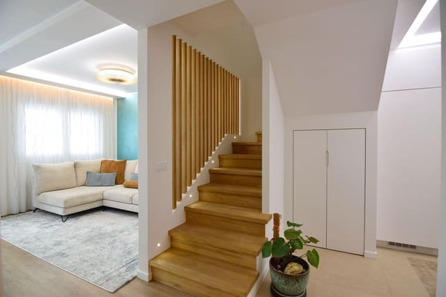 3 sypialnia Dom na sprzedaż w Los Altos z basenem garażem - 249 000 € (Ref: 9516422)