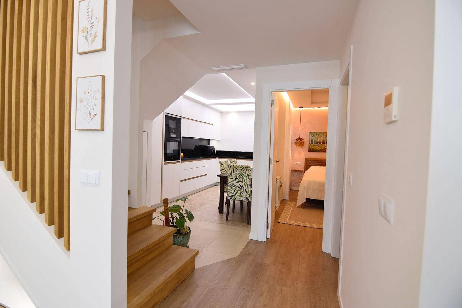 3 soveværelse Byhus til salg i Los Altos med swimmingpool garage - € 249.000 (Ref: 9516422)