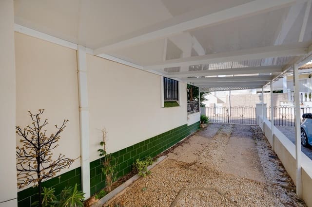 3 Zimmer Haus zu verkaufen in Playa Flamenca, Orihuela mit Pool Garage - 236.000 € (Ref: 9516503)