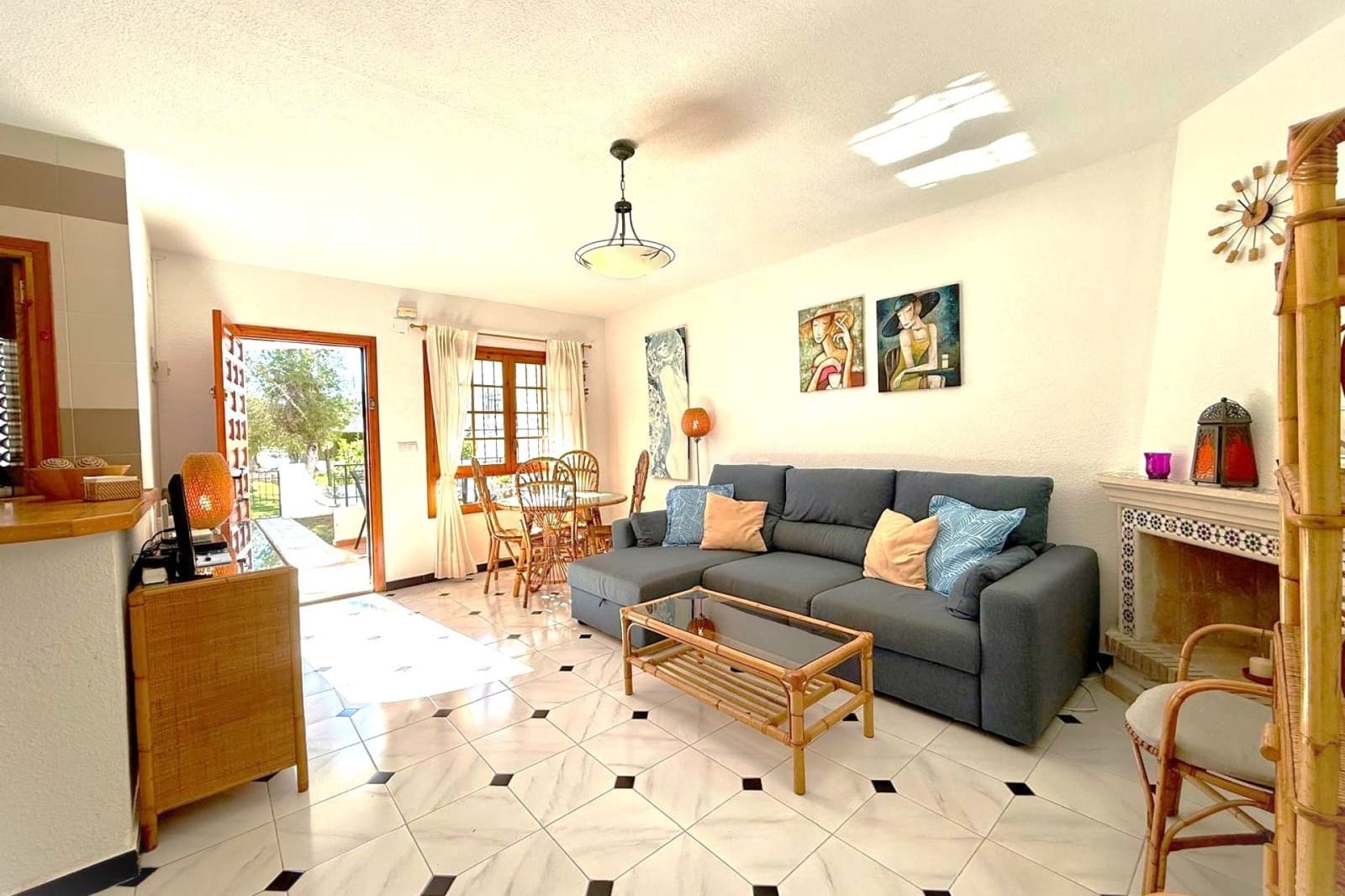 2 soveværelse Byhus til salg i Villamartin med swimmingpool - € 199.000 (Ref: 9532157)